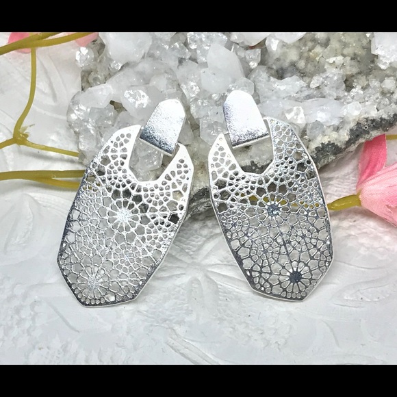 NEW 2.2” Silver Flower Filigree stud drop earring - Picture 2 of 3